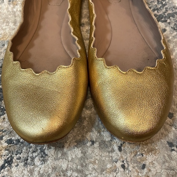 Chloe Lauren Scalloped Ballet Flats Gold - Picture 7 of 7
